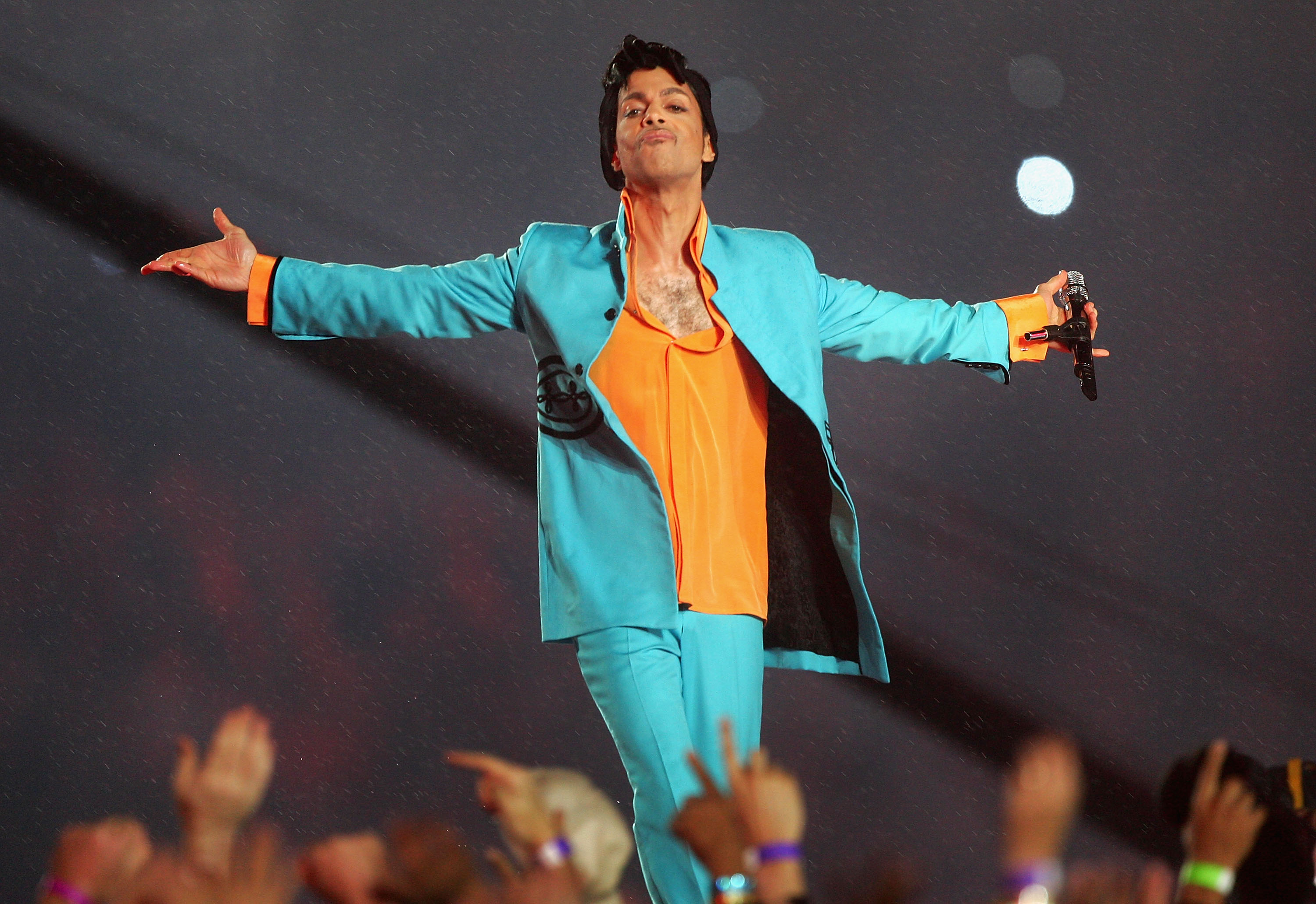 GettyImages-73203072_1486150847559_8039310_ver1.0.jpg