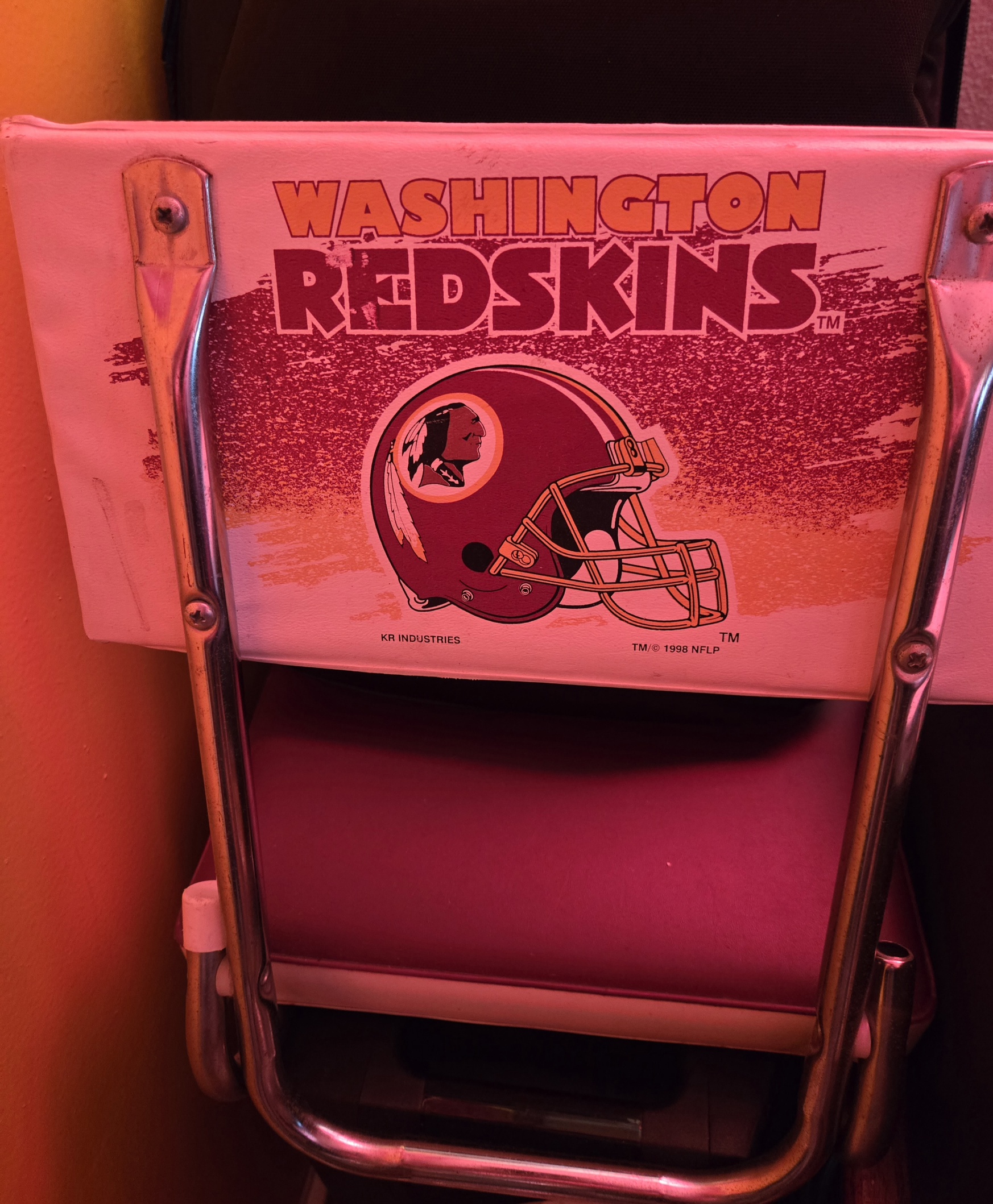 stadium seat.jpg