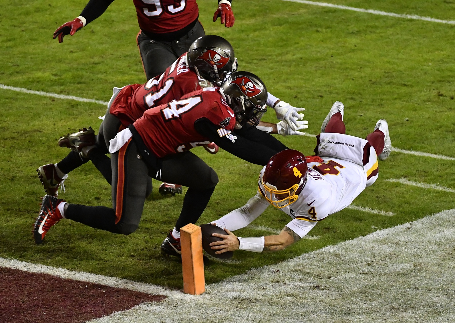 Taylor Heinicke vs Tampa.jpg
