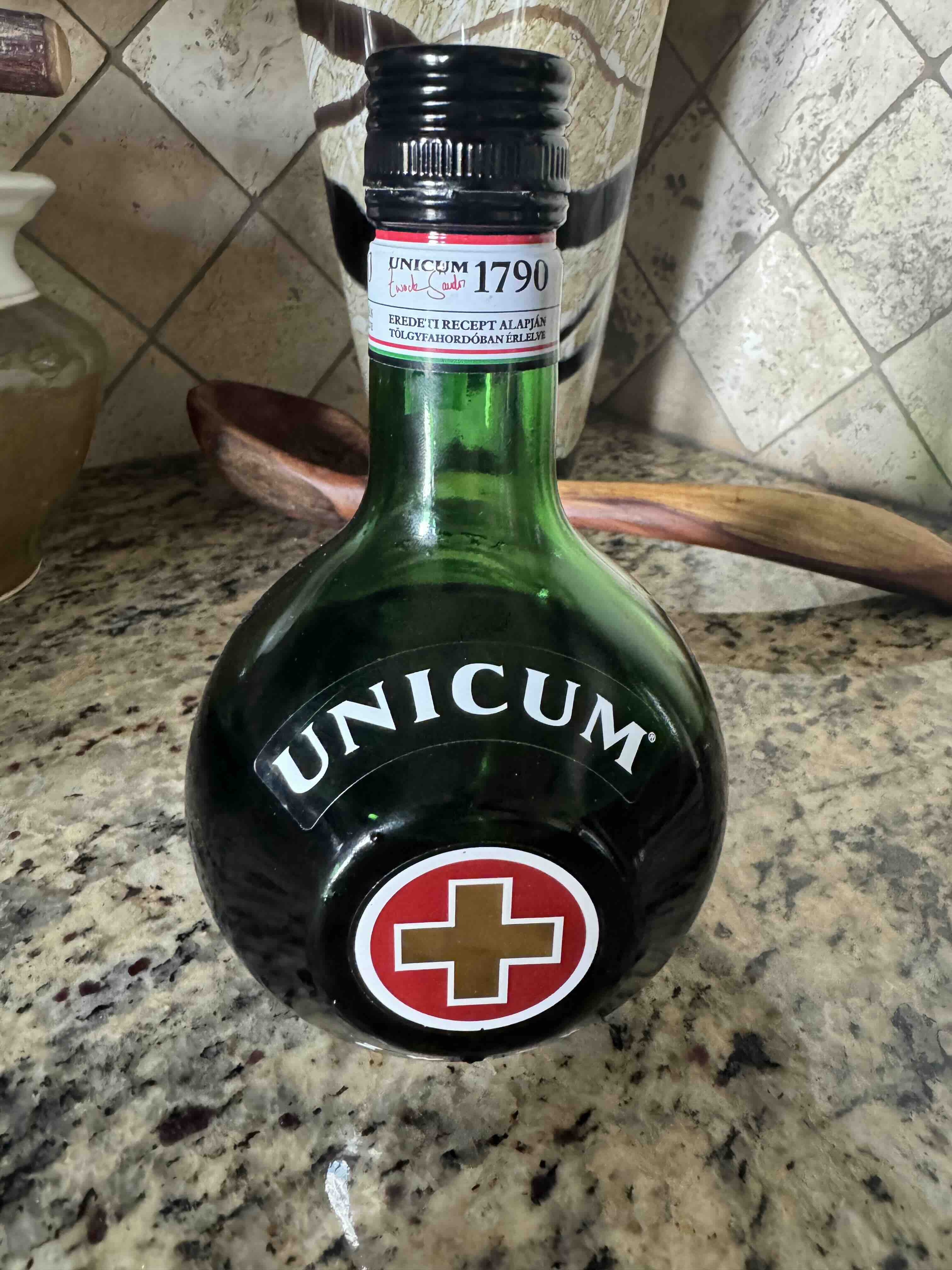 unicum.jpg